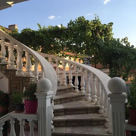 Villa Ridvani Korce